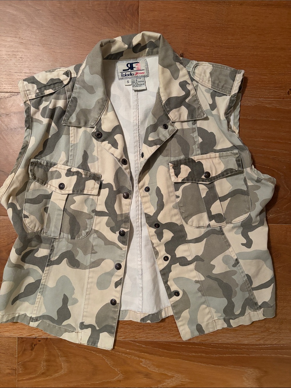 Relaxed Republic Camouflage Utility Vest - Sage & Cream size Small so soft!